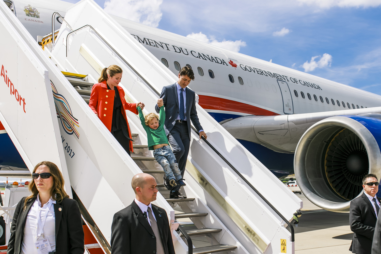 Ankünfte der Teilnehmer auf dem Flughafen